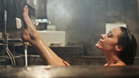 Dusch-Routine: Wie lange du unter der Dusche stehst, kann eine Menge über dich aussagen