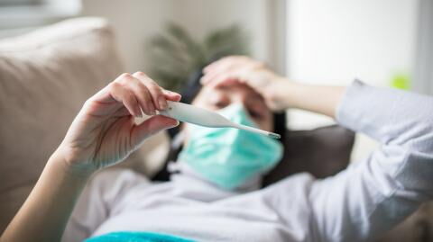 Beschwerden nach Corona-Impfung: Was verbirgt sich hinter dem Post-Vac-Syndrom?