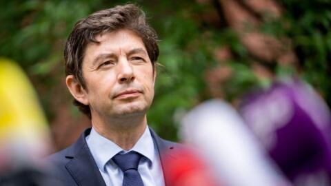 Impfung durch die Nase: Top-Virologe Christian Drosten ist sich sicher, dass es eine Lebendimpfung braucht