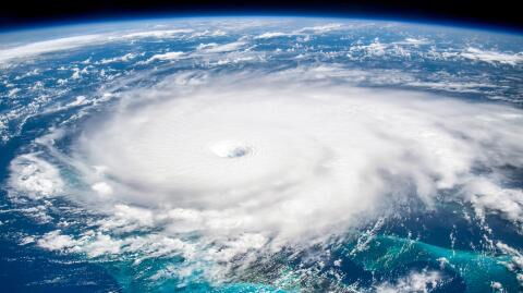 178 Stundenkilometer: Doppel-Hurrikan rast auf Deutschland zu