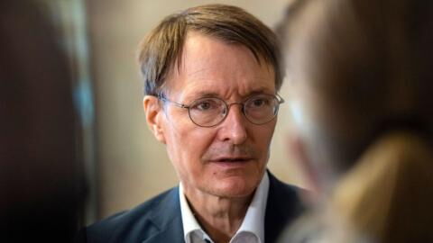 Jugendschutz: Darum sieht Karl Lauterbach die Legalisierung von Cannabis als "Königsweg"