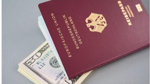 Kippt die doppelte Staatsbürgerschaft in Deutschland bald?