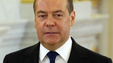 Putin-Gefolgsmann Medwedew schäumt: „Deutschland bereitet Krieg gegen Russland vor“