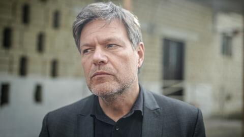 Robert Habeck wird heftig attackiert: "Ihm ist wichtig, wie er in den Geschichtsbüchern steht"