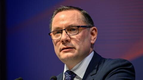 AfD: Einfache Zuschauerfrage bringt Tino Chrupalla ein wenig aus dem Konzept