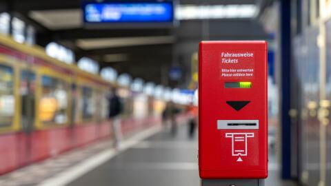 Das "Deutschlandticket" für 49 Euro kommt: Schon jetzt ist eine Teuerung geplant