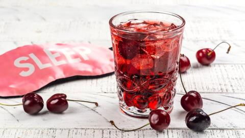 "Sleepy Girl Mocktail": Was bringt der TikTok-Trend wirklich?