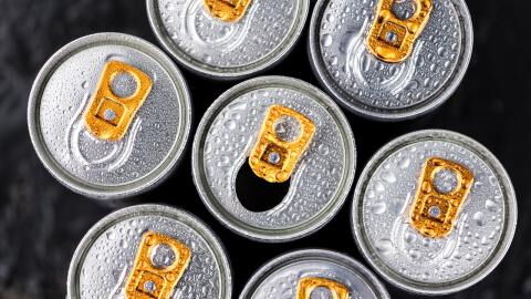 Jahrelang zwei Liter Energydrinks pro Tag: Student fällt beinahe ins Koma
