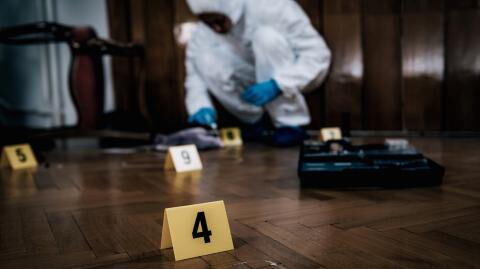 Deutscher Tatortreiniger erklärt, warum nach Weihnachten die schlimmste Zeit im Jahr ist