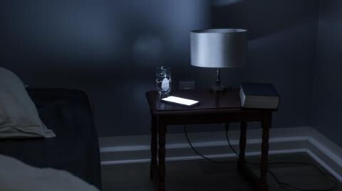 Smartphone nachts ausschalten: So schont ihr euch und euer Gerät