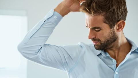 So kannst du starkes Schwitzen vermeiden