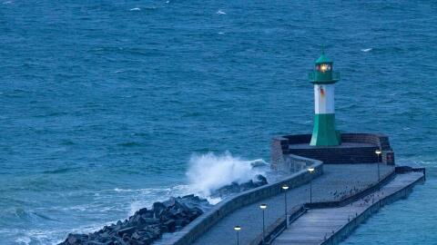 Wettervorhersage: Wintergewitter, Glatteis und Sturmböen mit bis zu 85 km/h erwartet