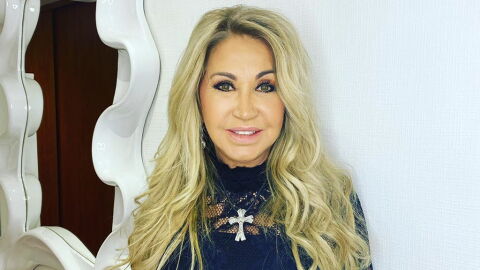 Carmen Geiss lässt sich an ungewöhnlicher Körperstelle ein Kuss-Tattoo stechen