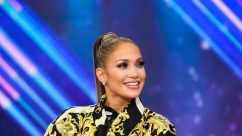 Jenny from the Beach: Jennifer Lopez raubt Fans in weißem Badeanzug den Atem