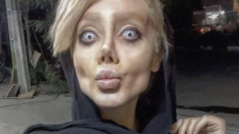 Angelina Jolie-Doppelgängerin: Das steckt hinter ihrem Zombie-Aussehen