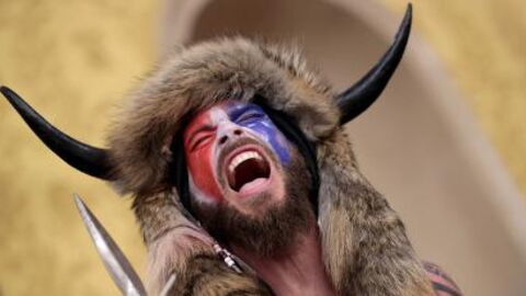 Tödliche Erstürmung des US-Kapitols: Die erschütterndsten Bilder