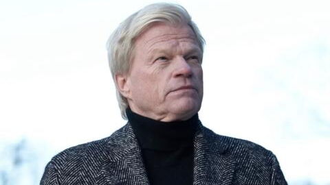 Oliver Kahn teilt seltenen Pärchen-Schnappschuss mit seiner Svenja