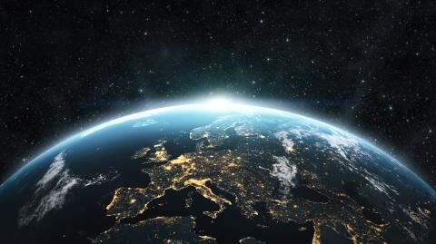 NASA: Asteroid in "seltsamer Form" in Erdnähe entdeckt