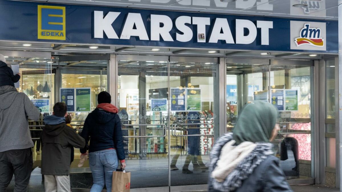 Übernahme Von Galeria Karstadt Kaufhof Filialen Mit Dieser Besonderheit Sollen Gerettet Werden 