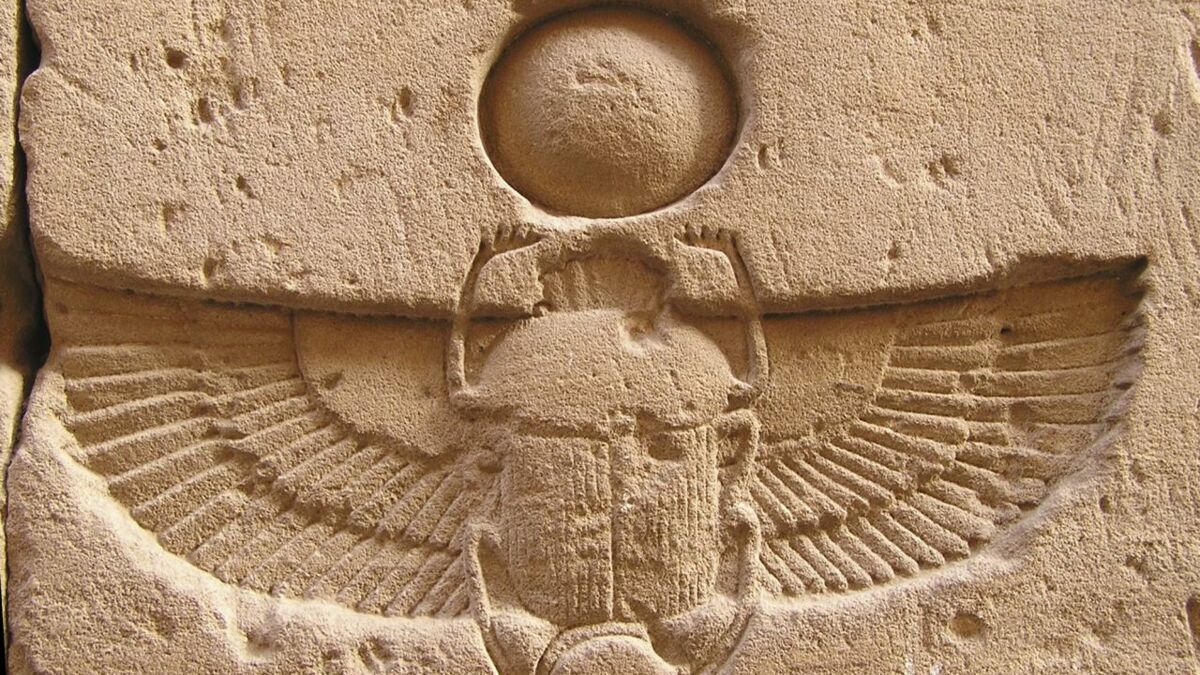 Außergewöhnlicher Fund Schulklasse entdeckt 3000 Jahre alten Skarabäus in Israel