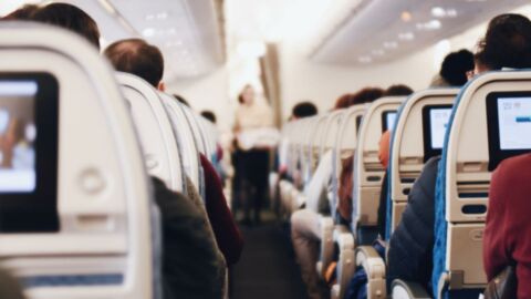 Nicht nur in Pandemie-Zeiten: Deswegen solltest du im Flugzeug niemals den Sitz tauschen