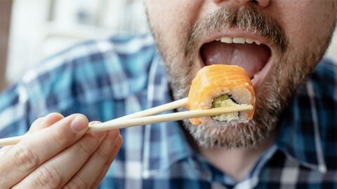 Nach dem Essen im Sushi-Restaurant: Mann wird Arm amputiert