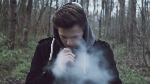 18-Jähriger raucht jeden zweiten Tag einen Pod, dann sieht seine Lunge so aus