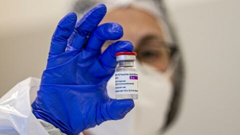 Covid-19: Immer mehr Pflegekräfte fallen durch starke Nebenwirkungen nach AstraZeneca-Impfung aus