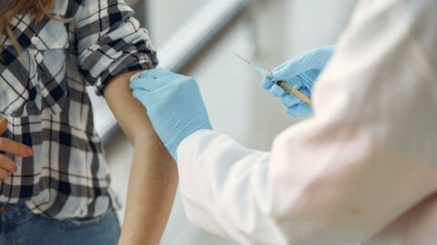 Corona: Deutschland stoppt AstraZeneca-Impfungen mit sofortiger Wirkung