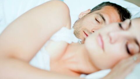 Neue Corona-Studie: Schlaf hat großen Einfluss auf die Ansteckungsgefahr