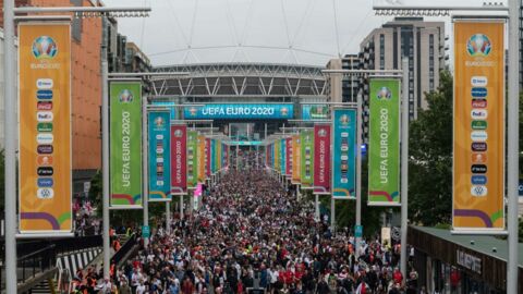 EM-Achtelfinale in Wembley: Engländer missachten Corona-Regeln nach Sieg über Deutschland