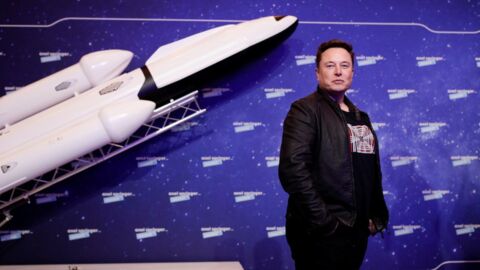 "Er bekommt ihn nicht hoch": Elon Musk setzt sich im Nasa-Streit gegen Jeff Bezos durch