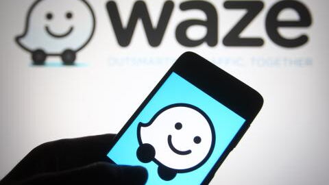 Navigation: Zeigt Waze die richtige Geschwindigkeit des Autos an?