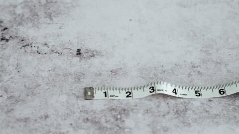 Sie beraubt ihn seiner "Männlichkeit": Mann weigert sich Maske zu tragen