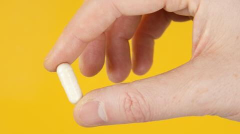 Laut Studie: COVID-Pille von Pfizer verhindert den Tod um fast 90 %