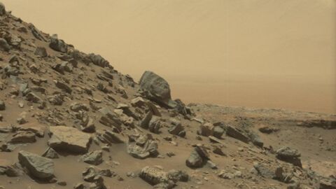 Curiosity capture de spectaculaires images des formations rocheuses de Mars