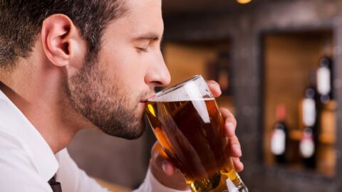 Boire de la bière pourrait protéger contre la maladie d'Alzheimer