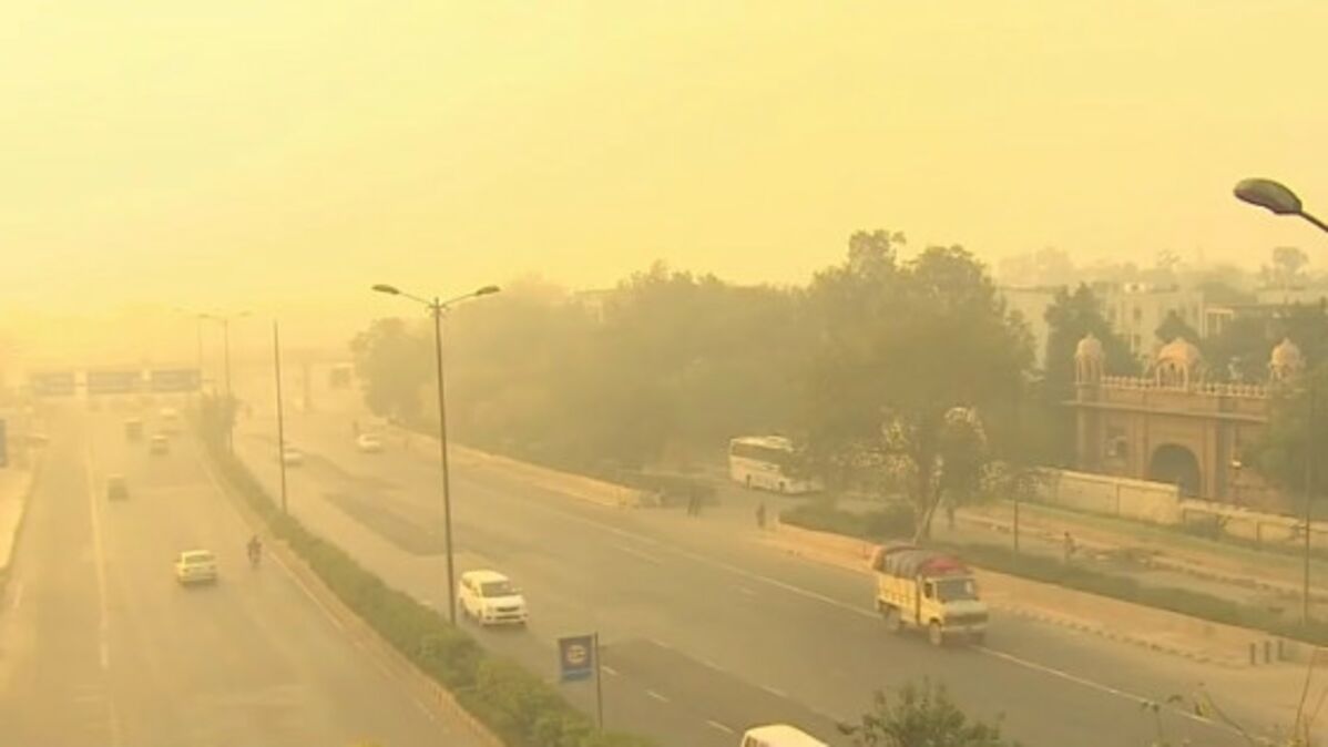 New Delhi, La Capitale Indienne, Suffoque Sous Une Pollution Sans Précédent