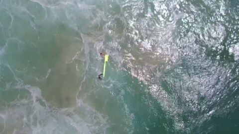 Un drone vient au secours de nageurs en Australie lors d'un sauvetage inédit