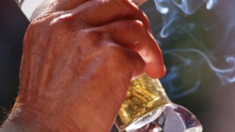 Melanger Tabac Et Alcool Pourrait Aggraver La Gueule De Bois