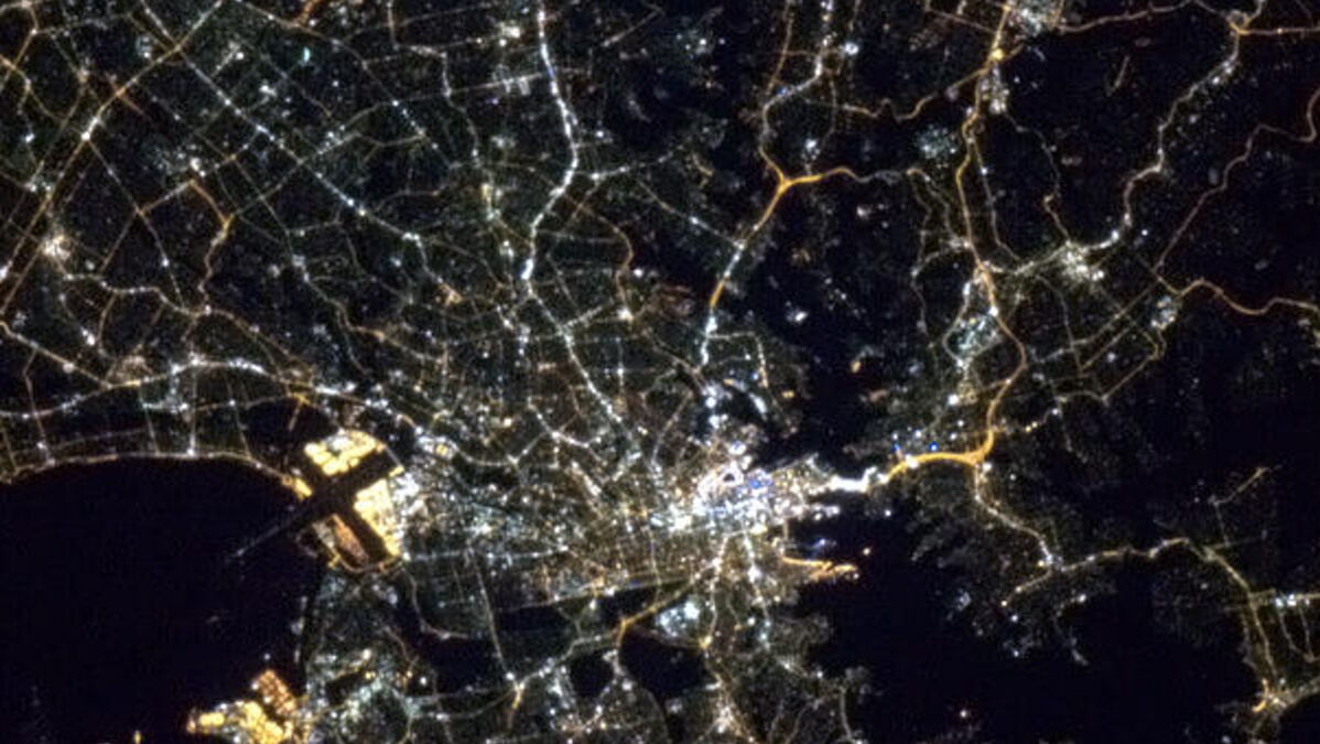 Decouvrez Les Magnifiques Photos De La Terre Prises De Nuit Depuis L Iss