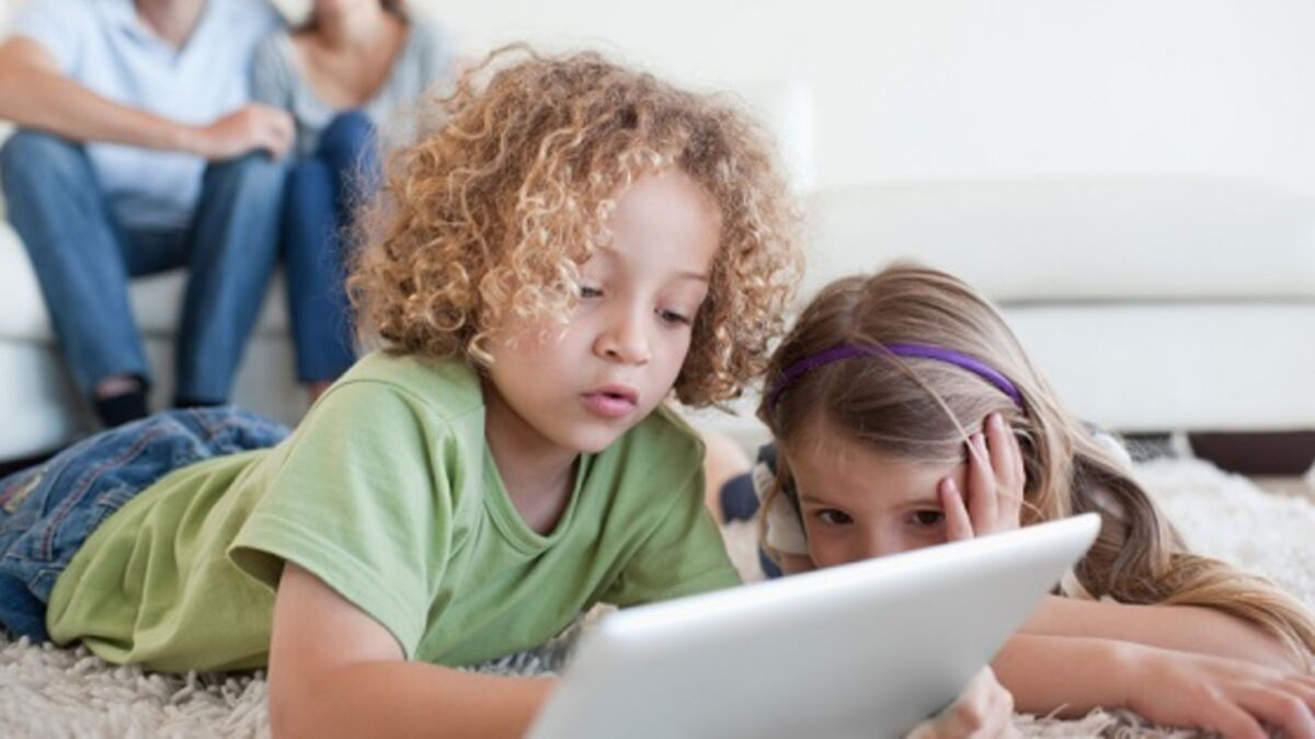 Kids Tablet: La tablette numérique pour les 3-8 ans est-elle une bonne idée  de cadeau pour Noël?