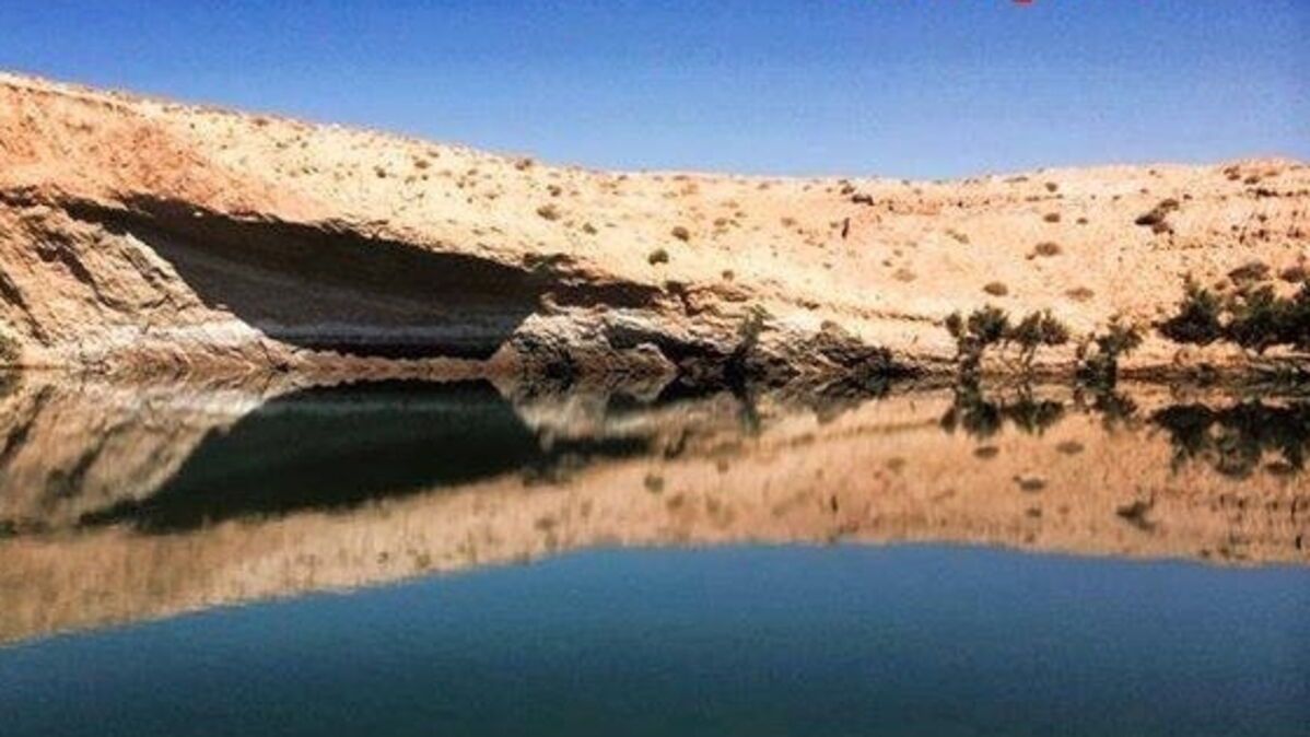 Tunisie un mystérieux lac apparait subitement dans le désert