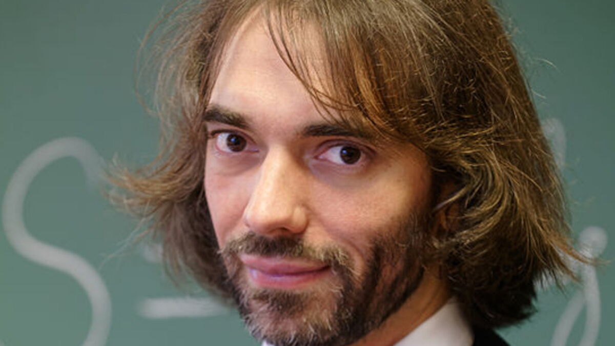 Cédric Villani : sa biographie, son engagement de député, tout savoir ...