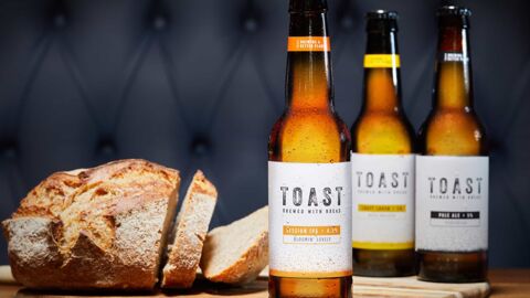 Toast Ale : recycler du pain pour en faire de la bière, l'ingénieux projet imaginé par des Britanniques