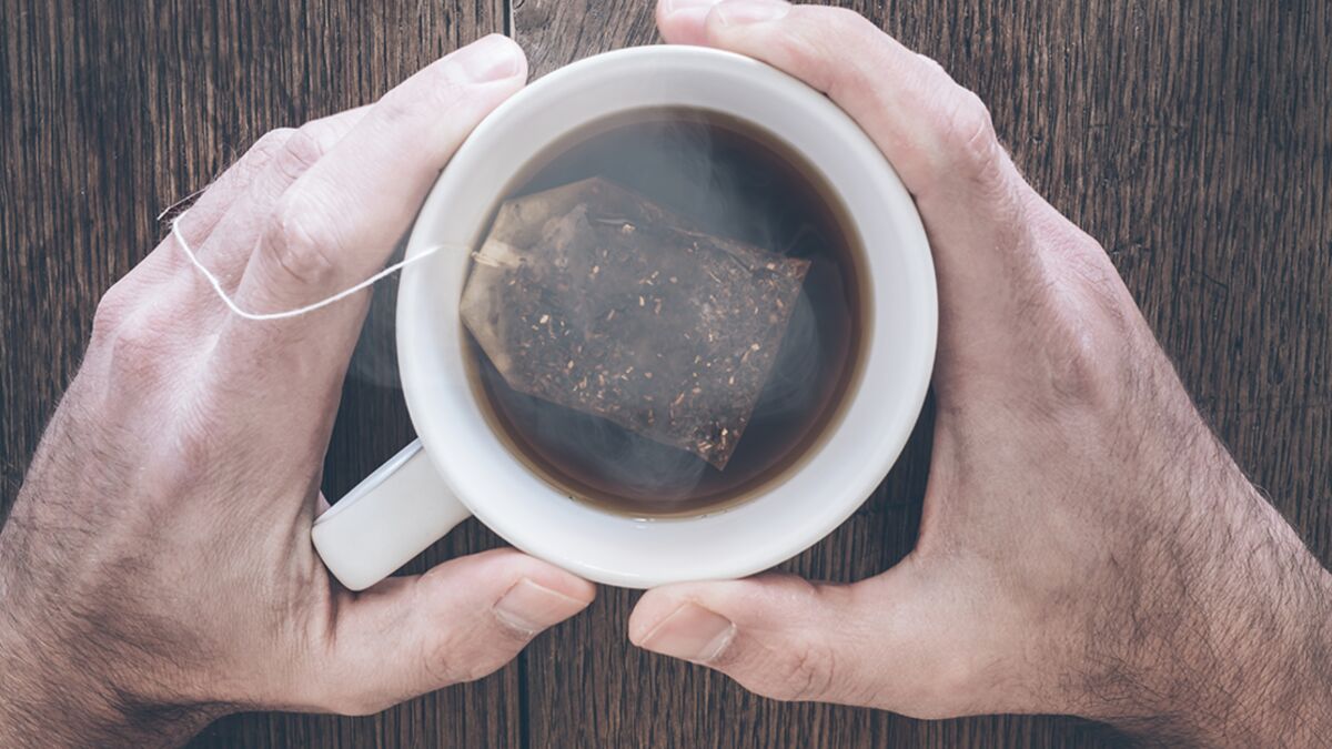 Les sachets de thé libèrent des milliards de micro particules de plastiques  dans votre tasse
