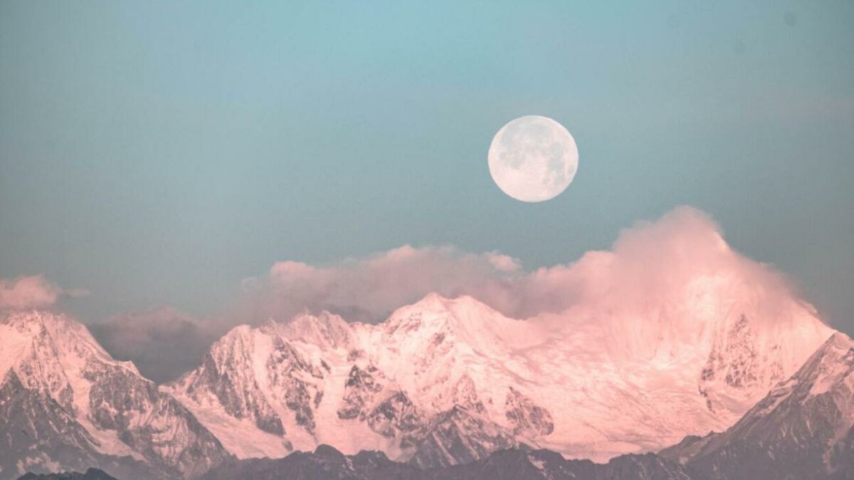 Pleine Lune du Castor et lune de sang ce qu'il faut savoir sur la