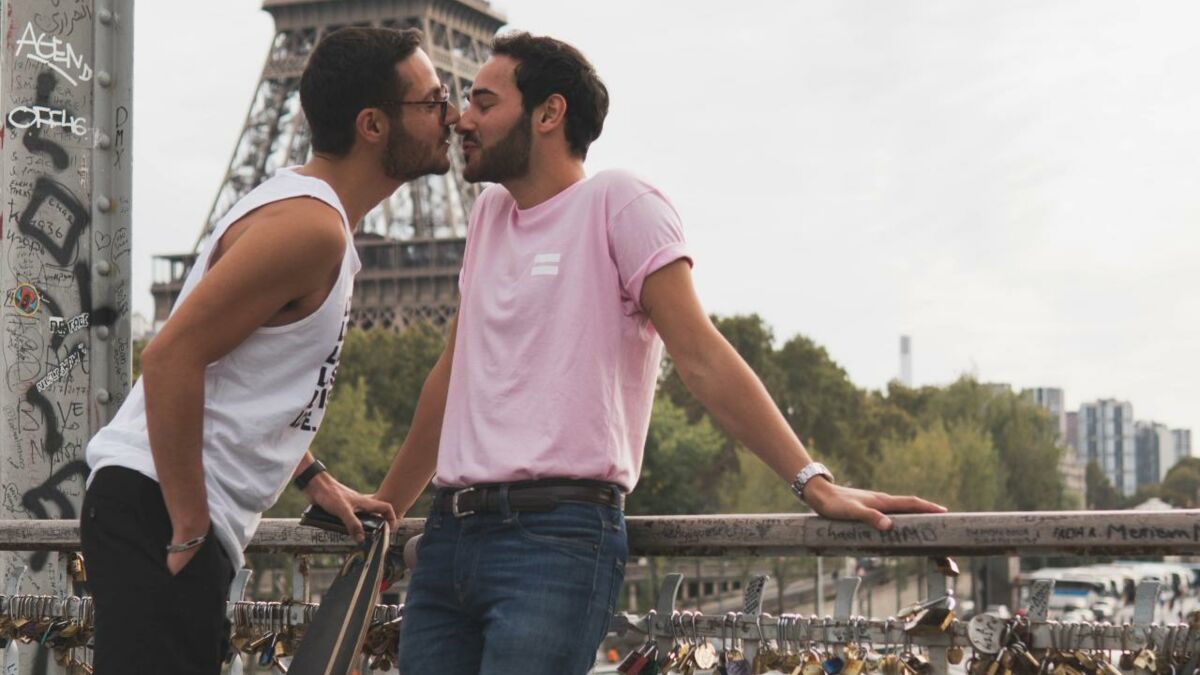 Le French Kiss est-il vraiment français ?