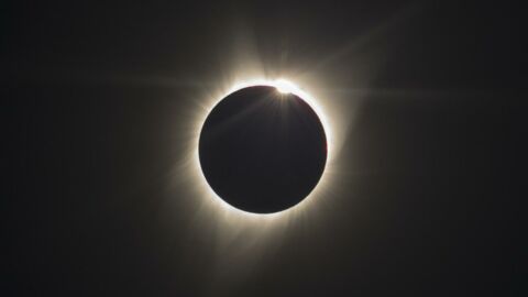 Où et comment voir l’éclipse solaire totale du 4 décembre 2021 ?