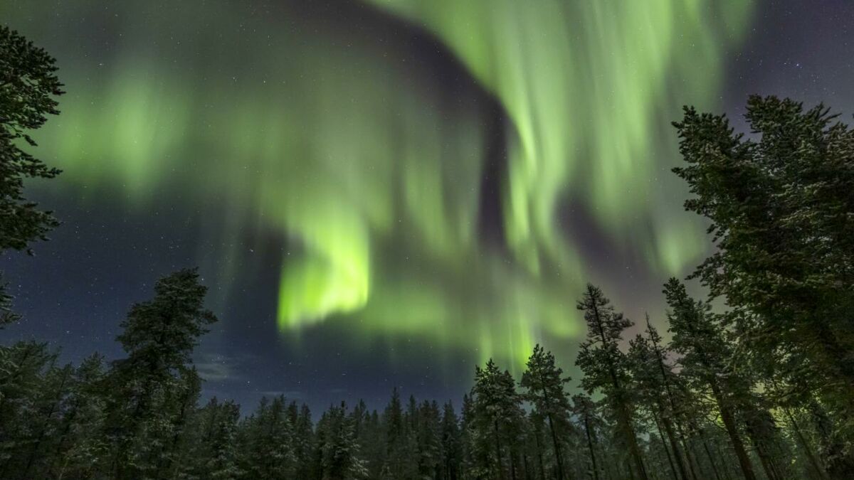 The aurora borealis make a spooky sound, even when they’re not visible